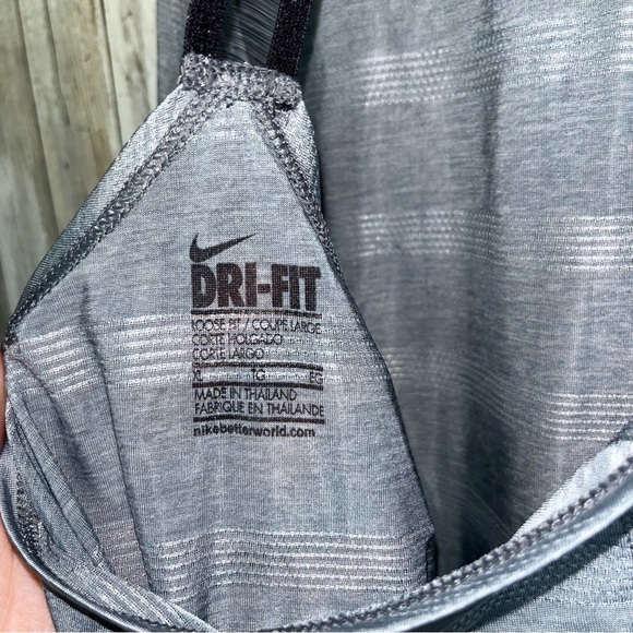 Nike Grey Sleeveless Tank - Picture 6 of 6